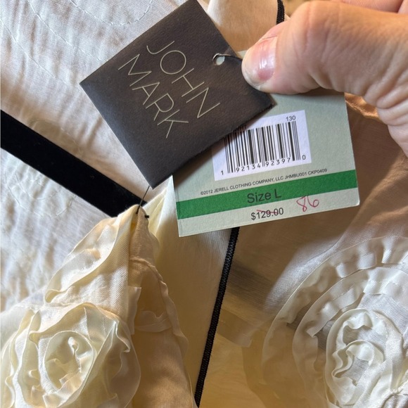 John‎ Mark Women's Embroidered Rose Long Sleeve Button Down Top Cream Black L - Picture 3 of 5